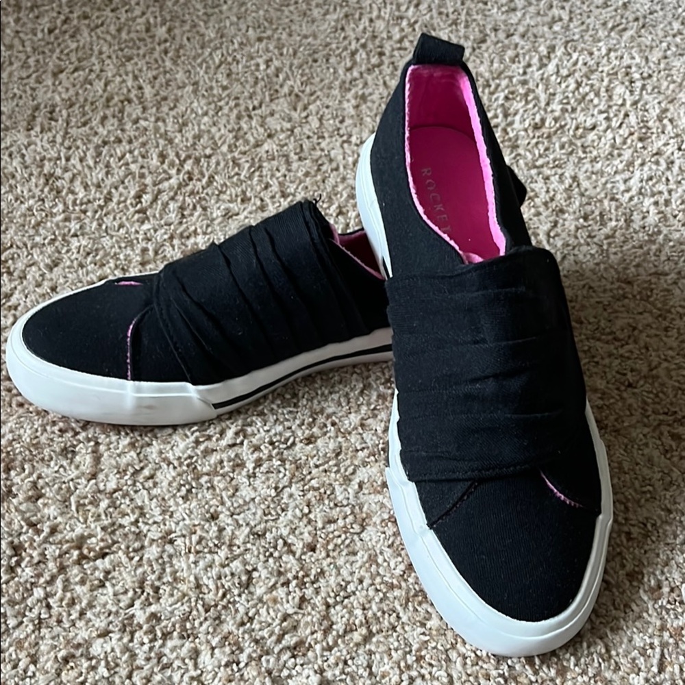 Black and Pink Women's Sneakers